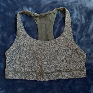 Lululemon bra
